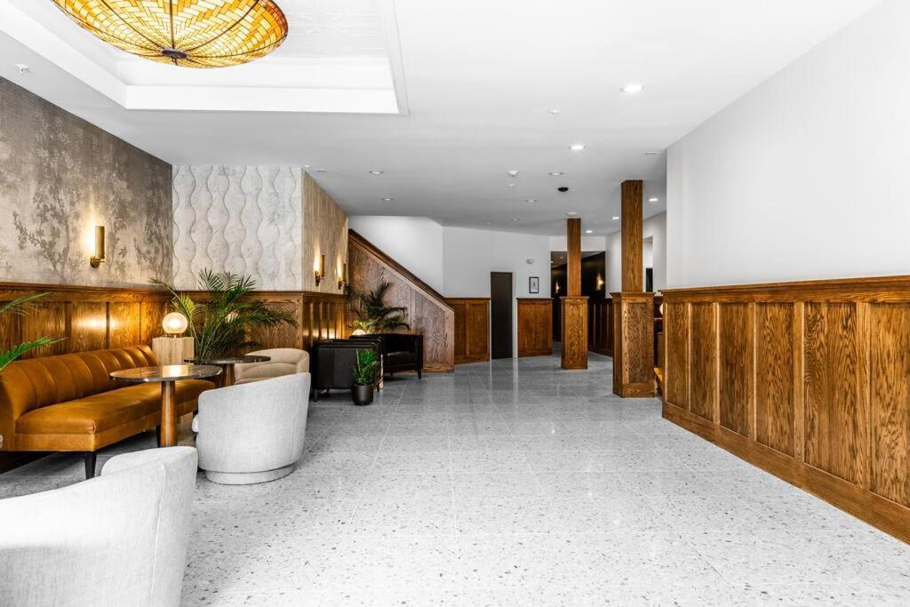 The Phenix Historic Dtwn Hotel, King Bed, Room # 309 Бангор Экстерьер фото